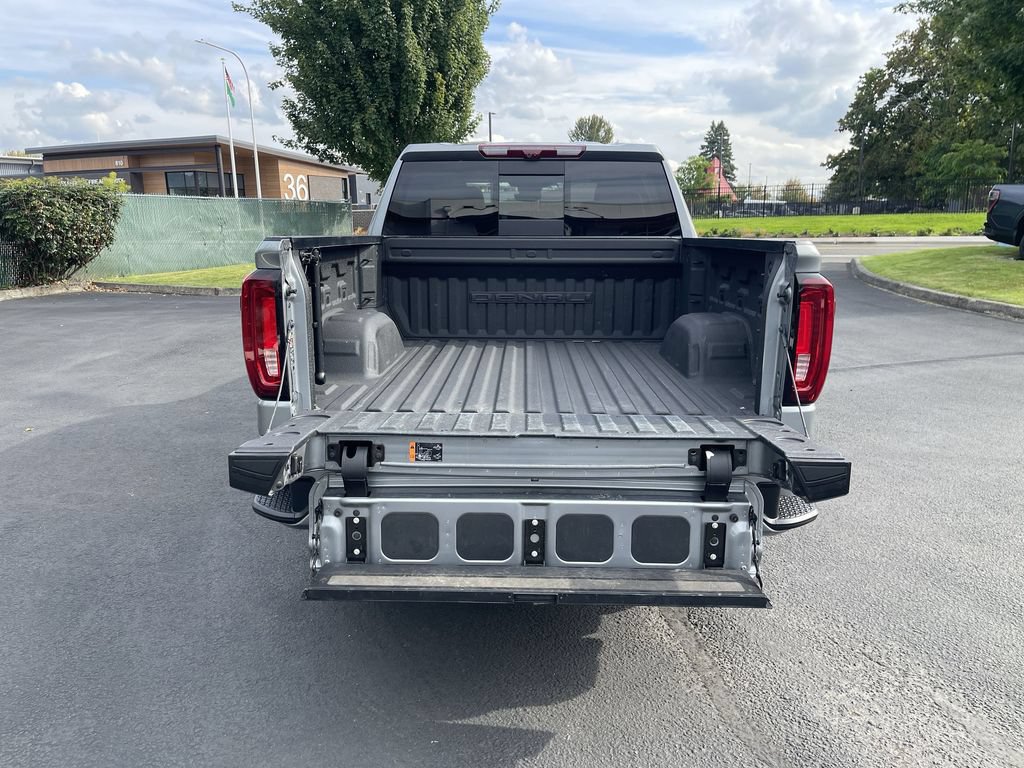 Certified 2023 GMC Sierra 1500 Denali w/ Denali Reserve Package AWD/4WD image 27