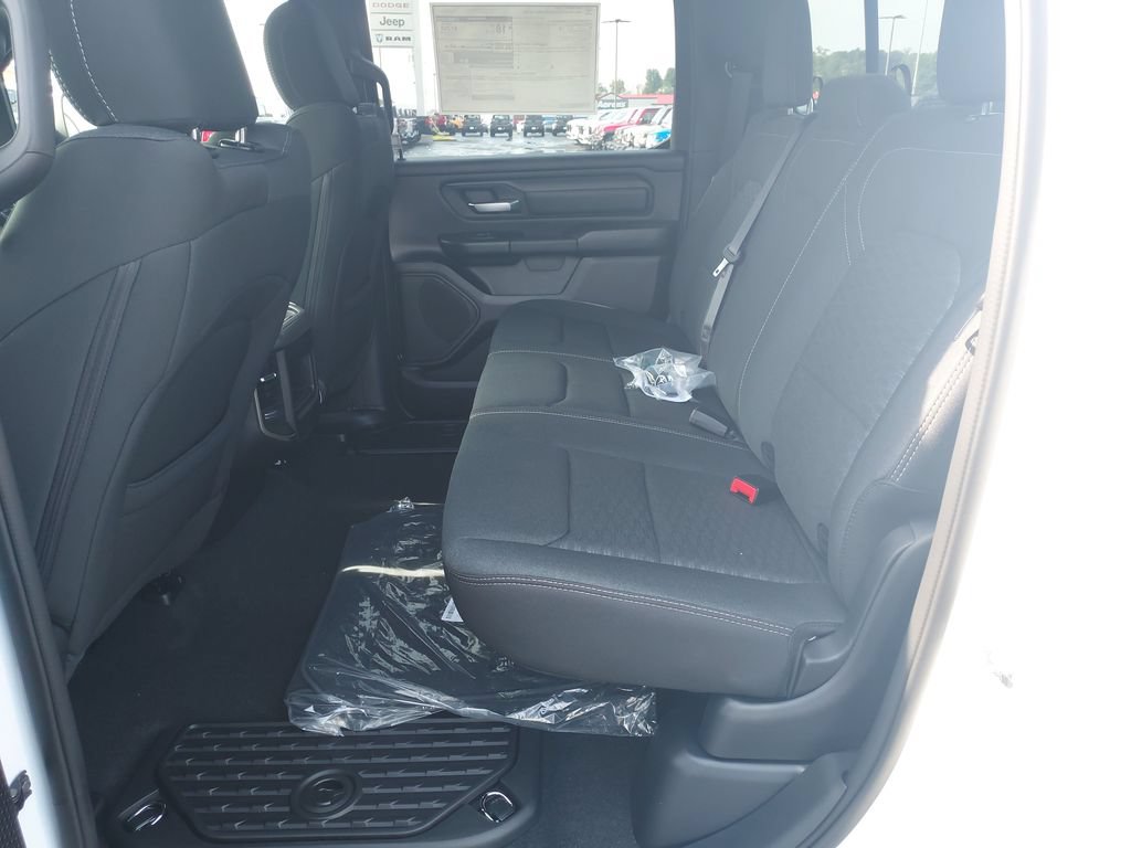 New 2026 RAM 1500 Express AWD/4WD image 14