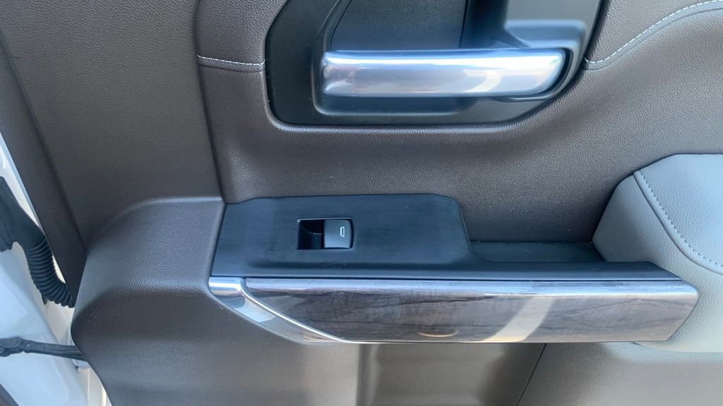 Used 2019 Chevrolet Silverado 1500 LTZ w/ LTZ Premium Package image 14