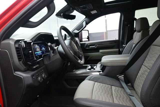 New 2026 Chevrolet Silverado 2500 ZR2 w/ LPO, Dark Essentials Package AWD/4WD image 8