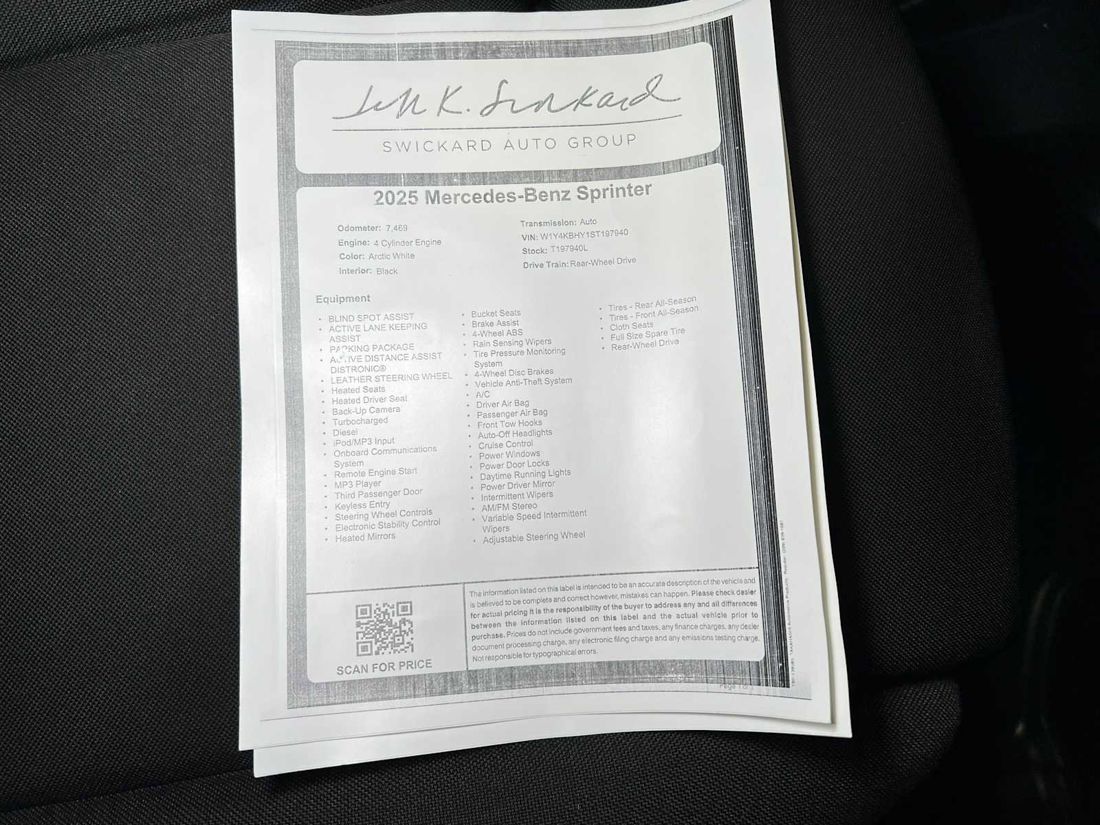 Used 2025 Mercedes-Benz Sprinter 2500 image 40