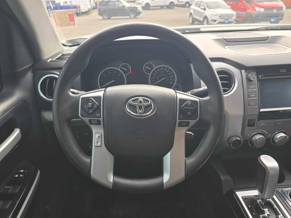 Used 2014 Toyota Tundra SR5 AWD/4WD image 11