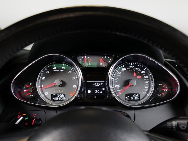 Used 2011 Audi R8 V8 image 19