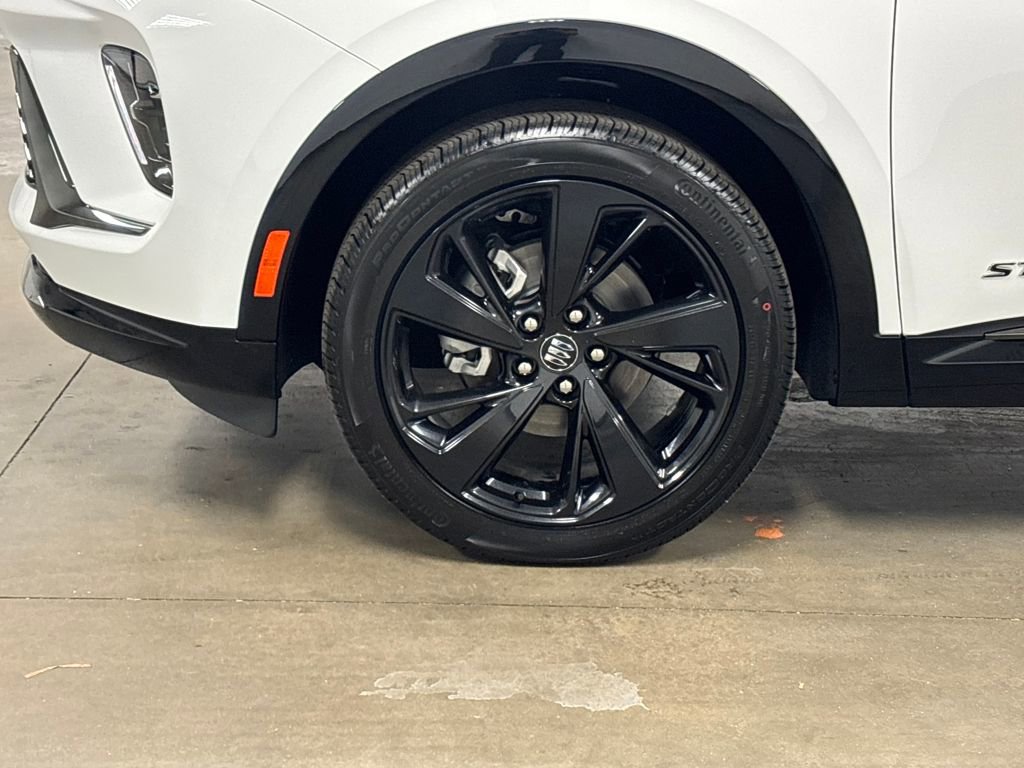 New 2026 Buick Envision Sport Touring AWD/4WD image 10