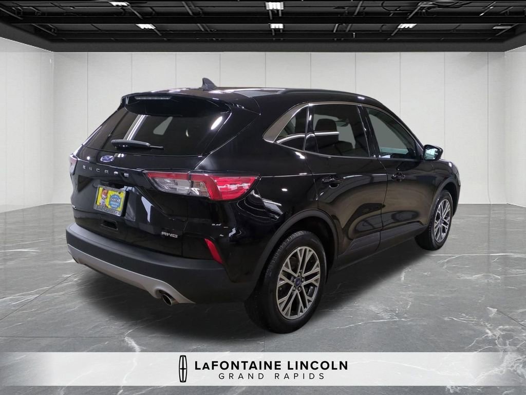 Used 2022 Ford Escape SEL image 5