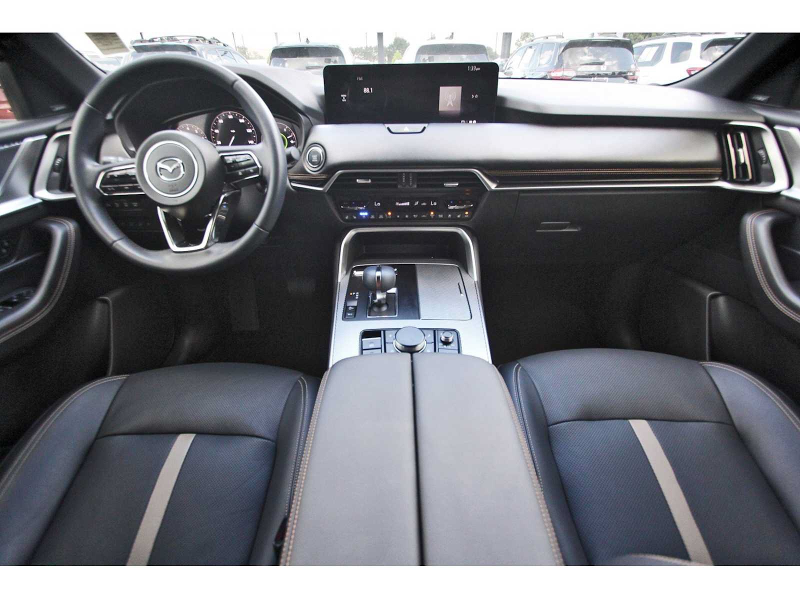 Certified 2026 MAZDA CX-70 3.3 Turbo w/ Premium Plus Pkg AWD/4WD image 7