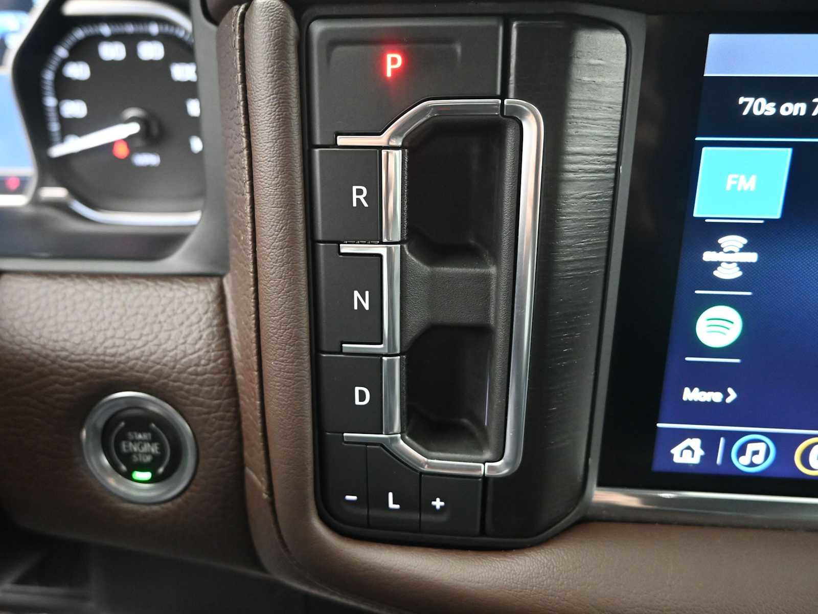Used 2021 GMC Yukon Denali w/ Advanced Technology Package image 17