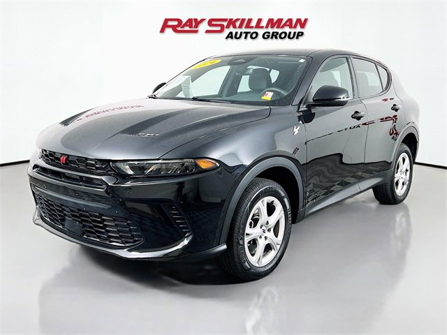 Used 2024 Dodge Hornet GT image 3