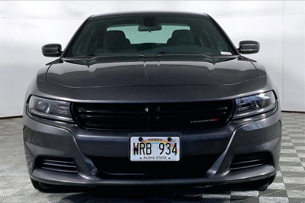 Used 2022 Dodge Charger SXT image 2