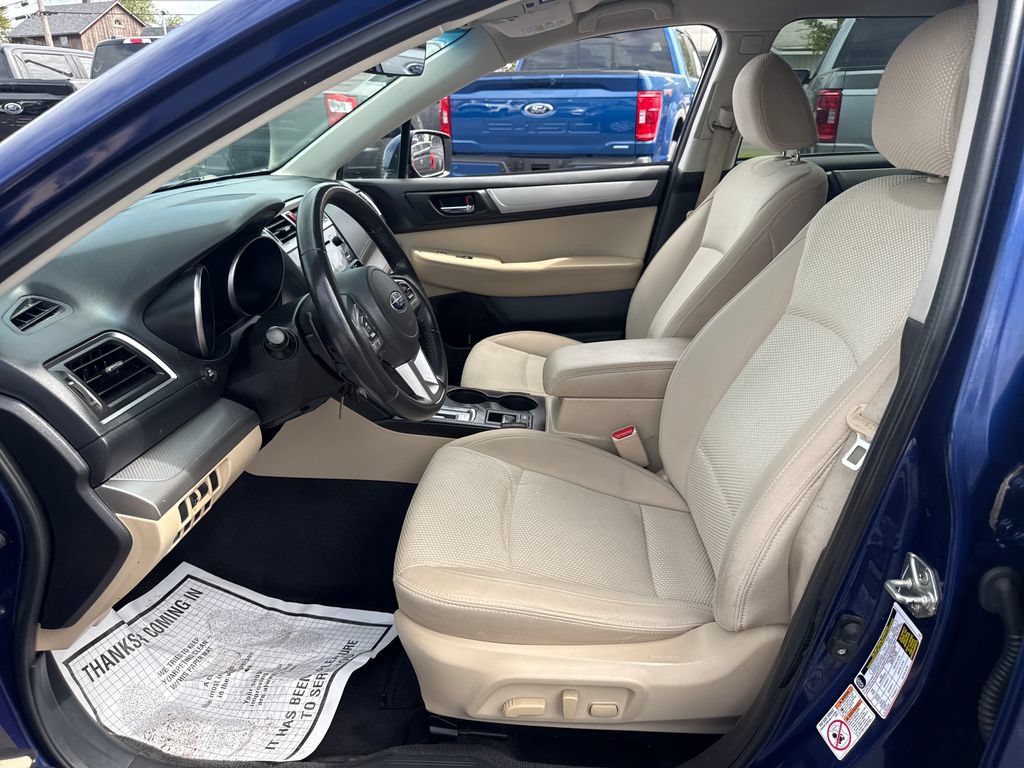 Used 2017 Subaru Outback 2.5i Premium AWD/4WD image 22