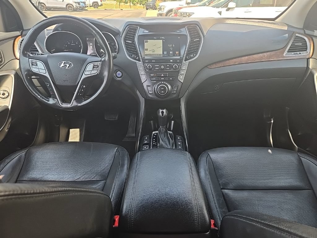 Used 2018 Hyundai Santa Fe Limited AWD/4WD image 39