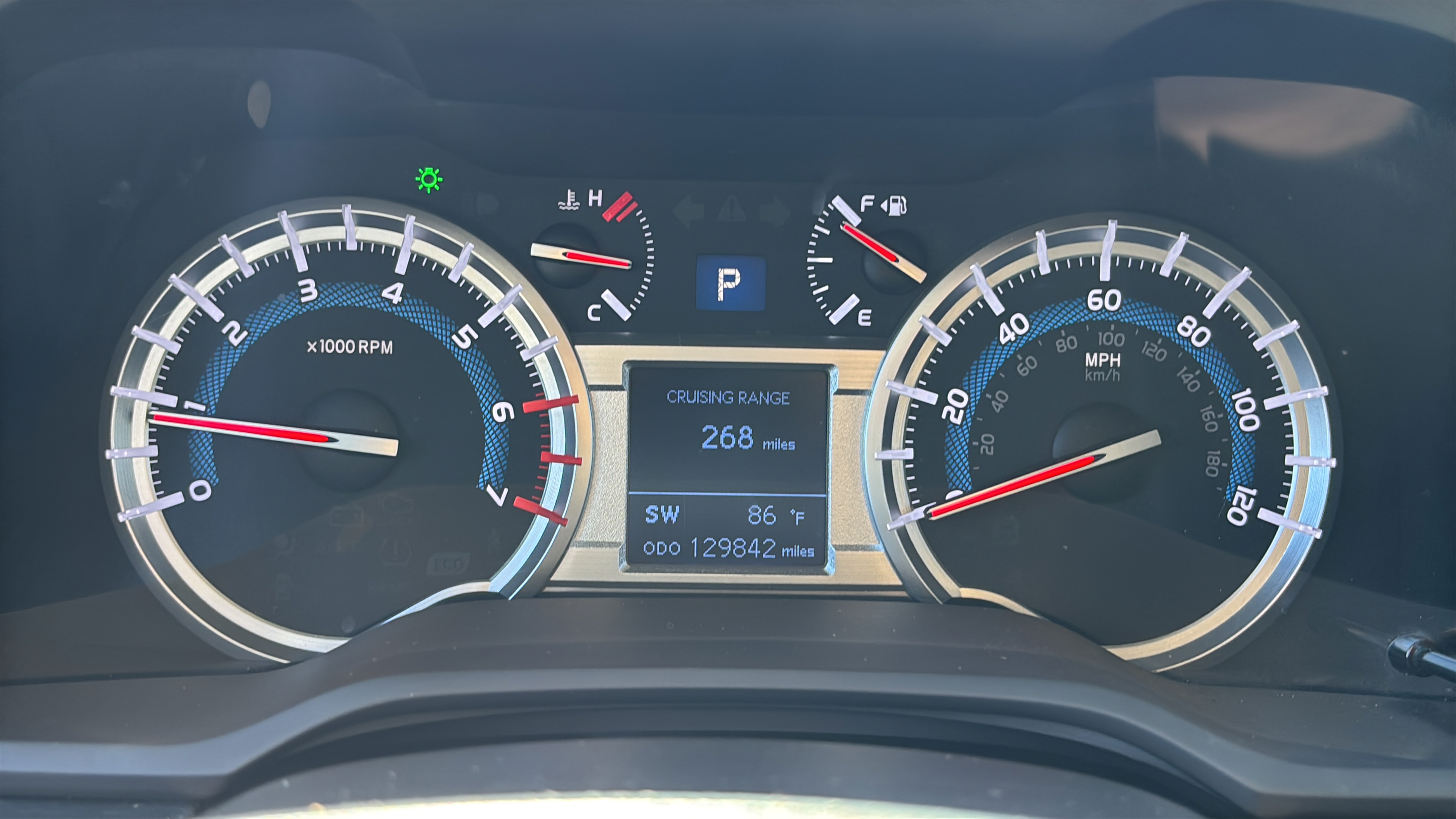Used 2015 Toyota 4Runner SR5 RWD image 27