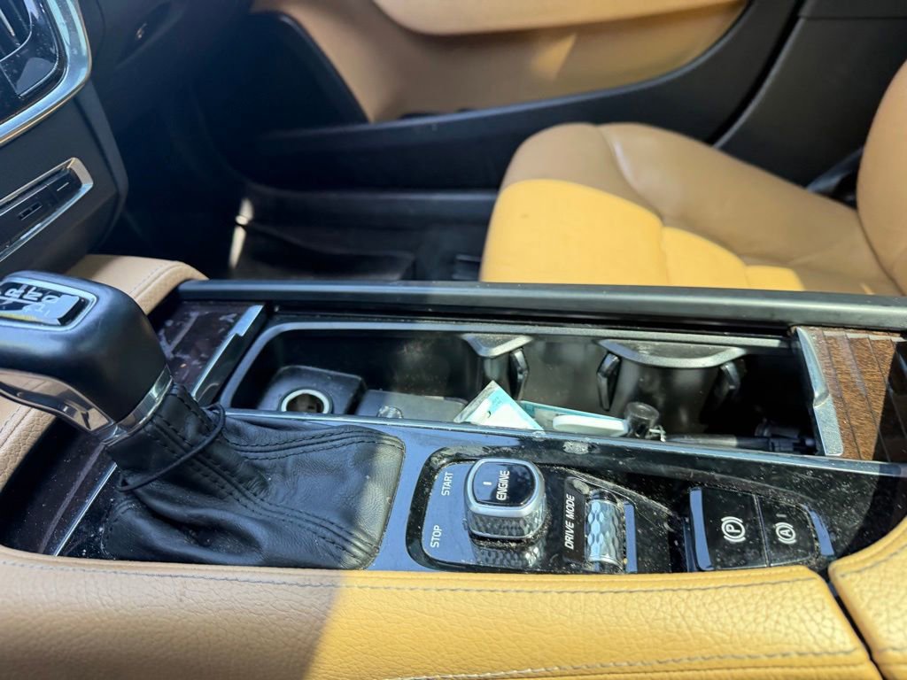 Used 2018 Volvo S90 T6 Momentum AWD/4WD image 17
