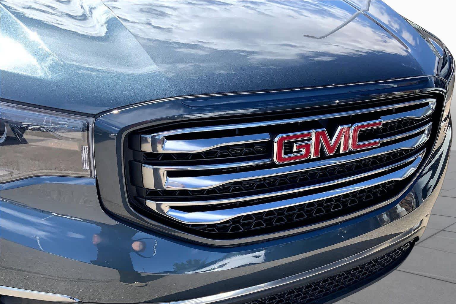 Used 2019 GMC Acadia SLE w/ Driver Alert Package I AWD/4WD image 29