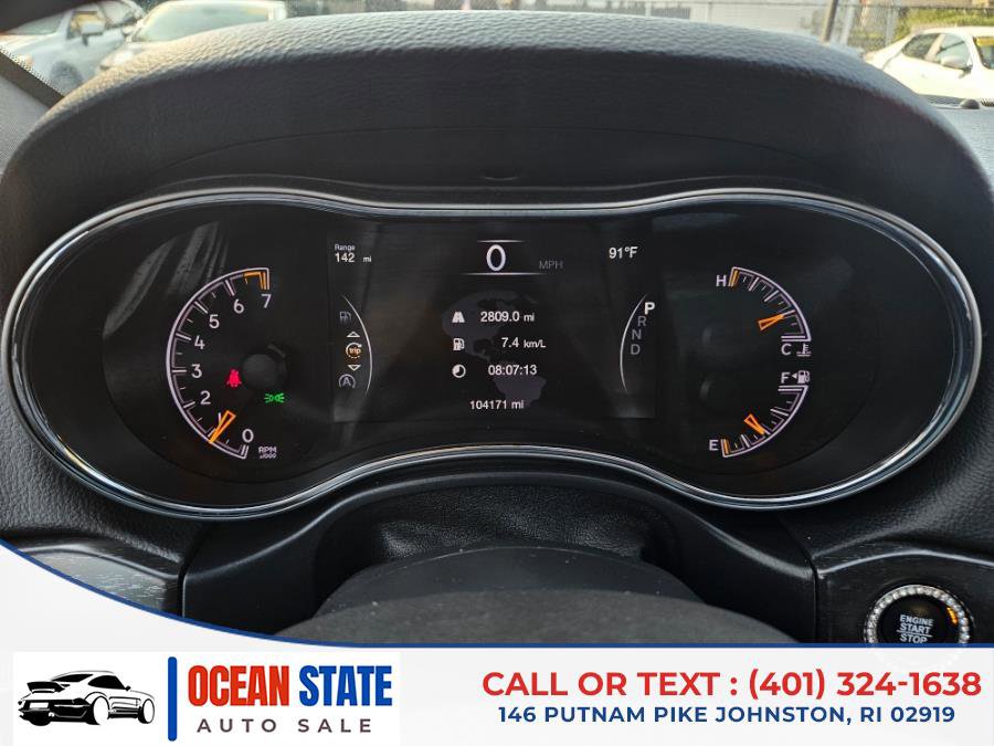 Used 2017 Jeep Grand Cherokee Altitude image 18