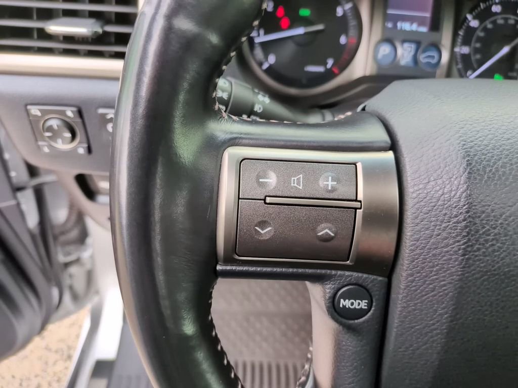 Used 2019 Lexus GX 460 Premium image 24