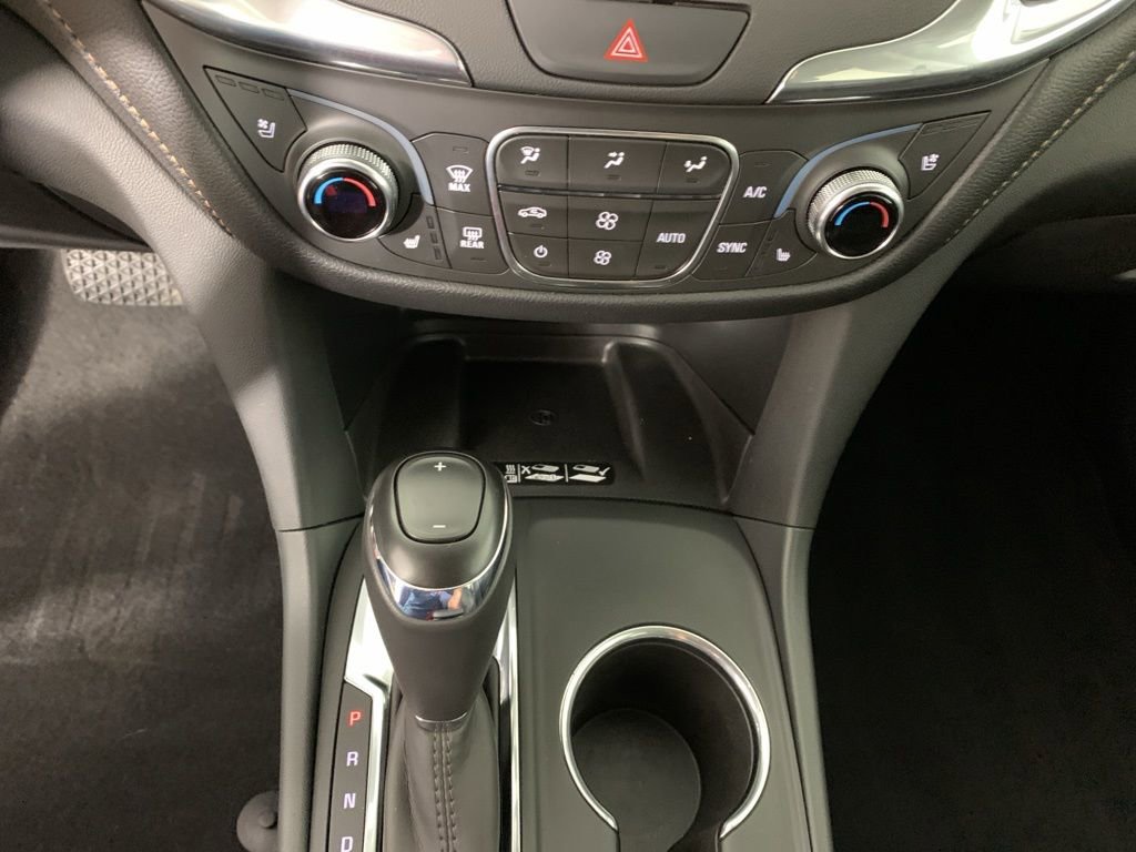 Used 2019 Chevrolet Equinox Premier image 25