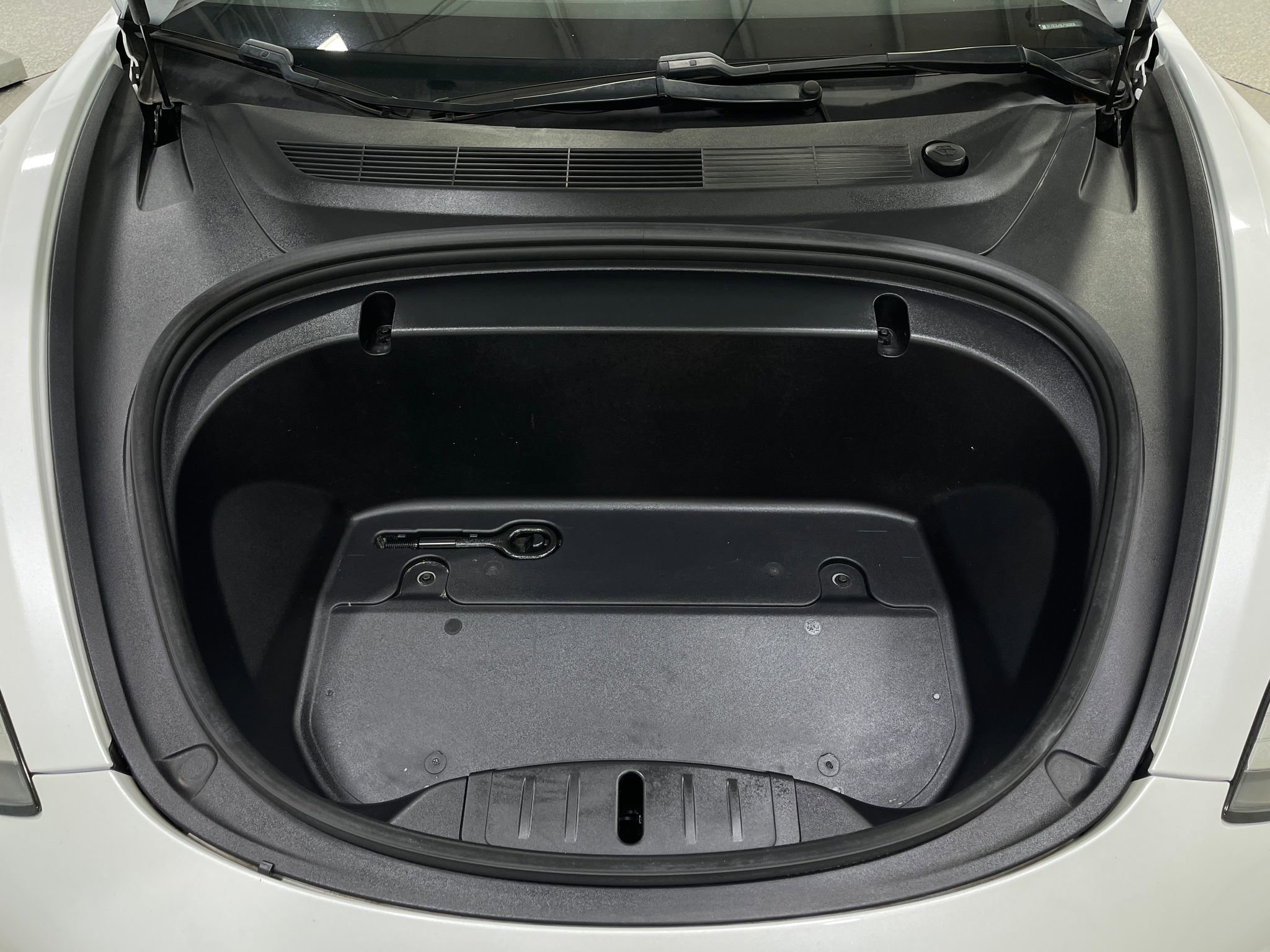 Used 2020 Tesla Model 3 image 25