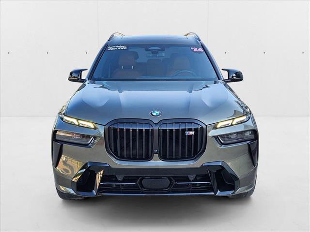 Used 2024 BMW X7 M60i w/ Climate Comfort Package image 2