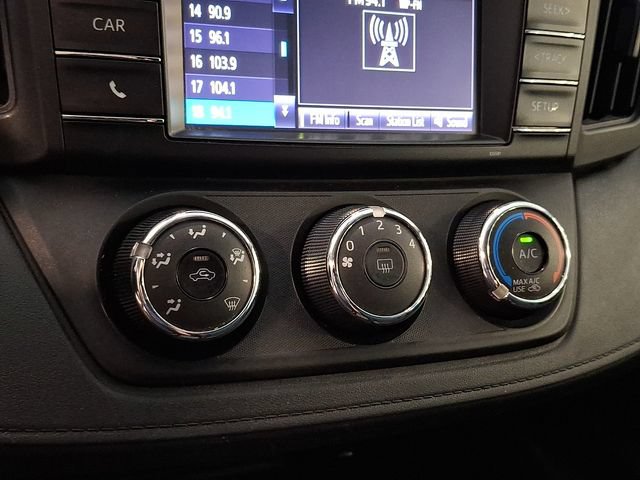 Used 2016 Toyota RAV4 LE AWD/4WD image 17