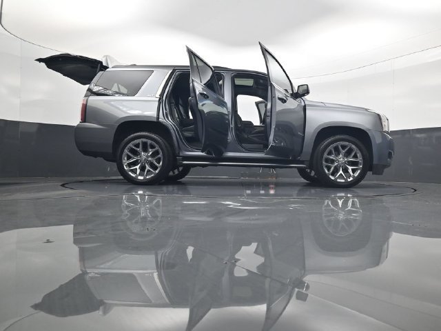 Used 2019 GMC Yukon SLT w/ Open Road Package AWD/4WD image 34