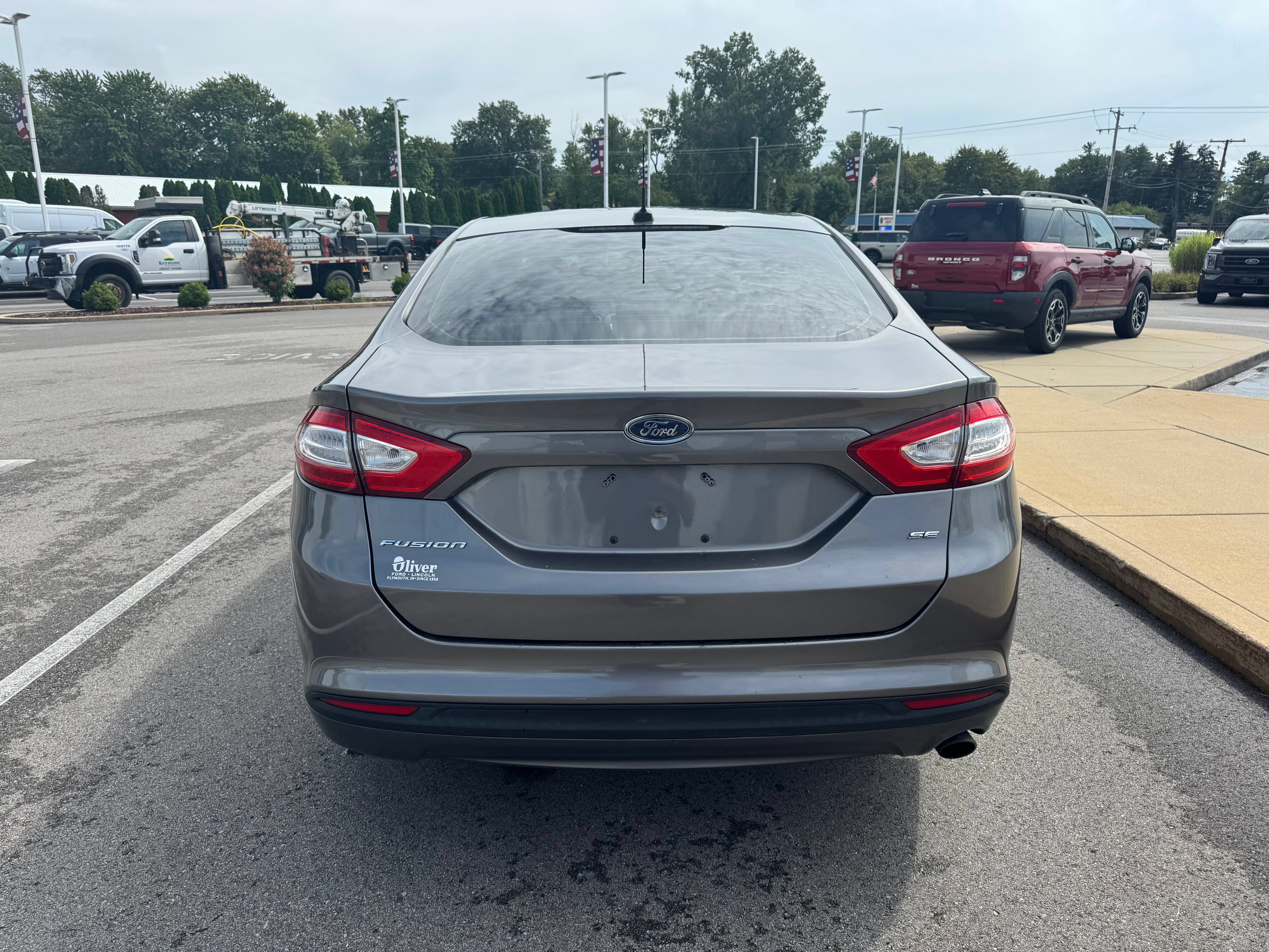 Used 2014 Ford Fusion SE FWD image 6
