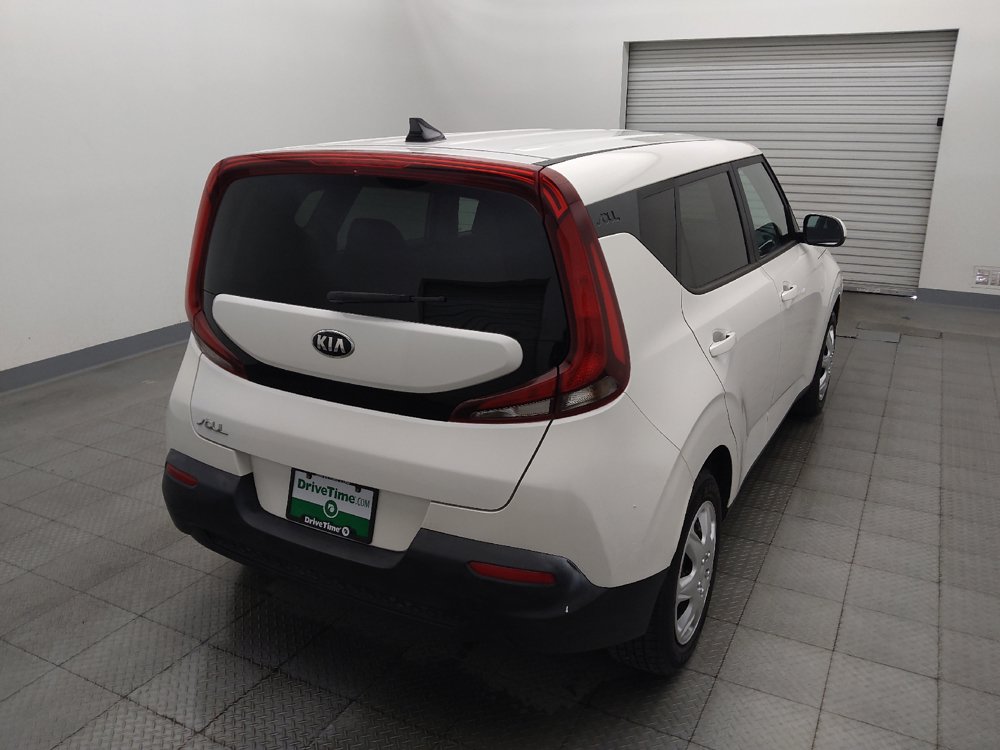 Used 2021 Kia Soul LX FWD image 7