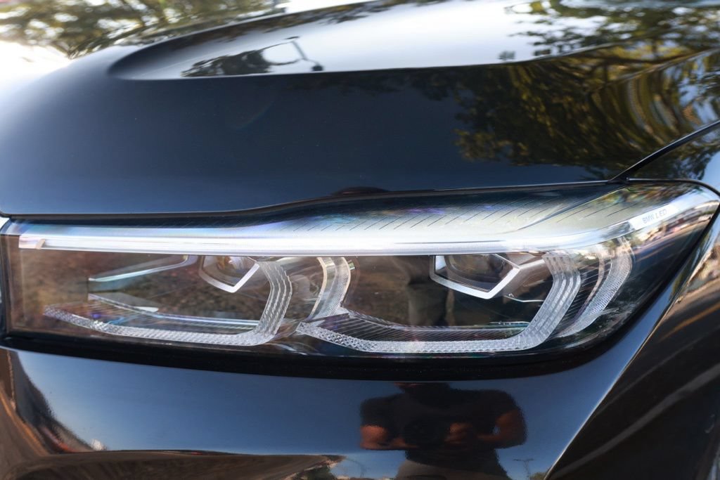 Used 2020 BMW 750i xDrive w/ Executive Package AWD/4WD image 46