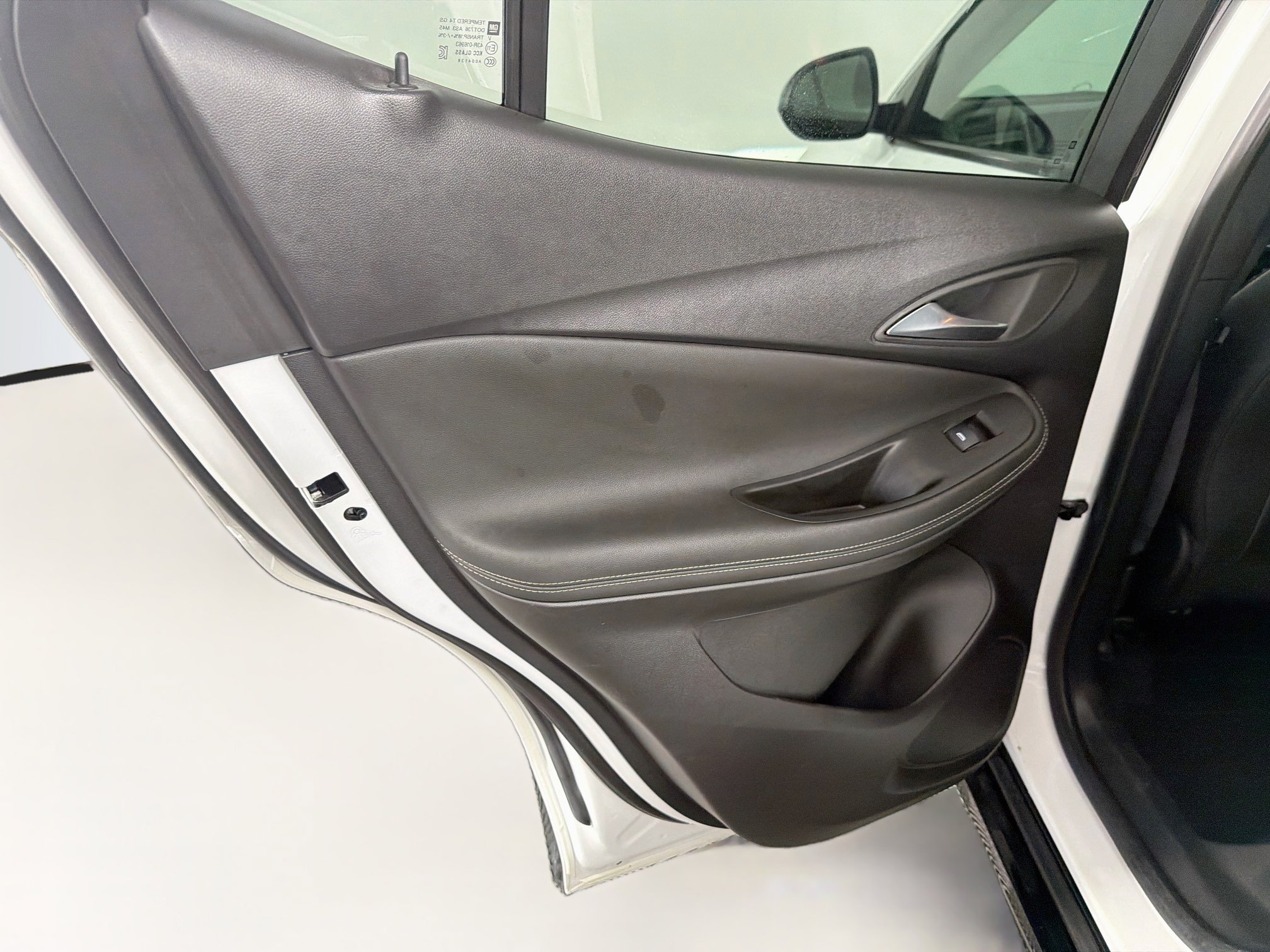Used 2024 Buick Encore GX Sport Touring w/ Comfort Package FWD image 27
