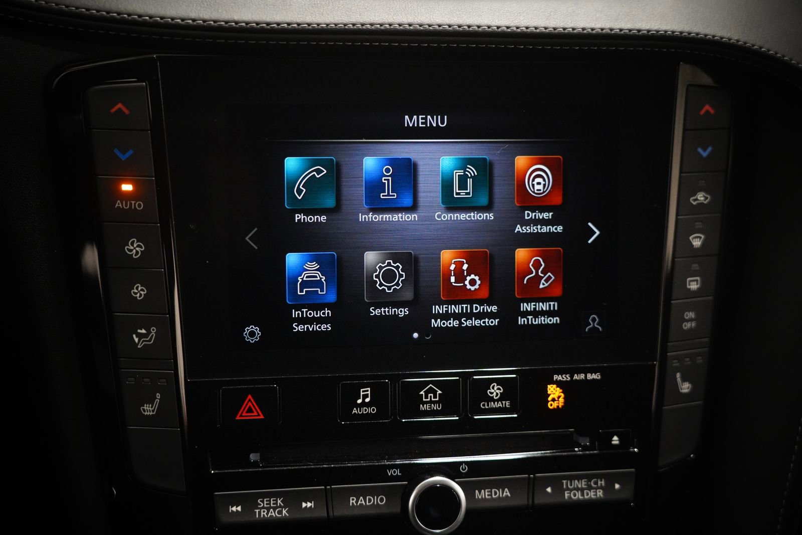 Used 2025 INFINITI QX55 Luxe w/ Cargo Package image 23