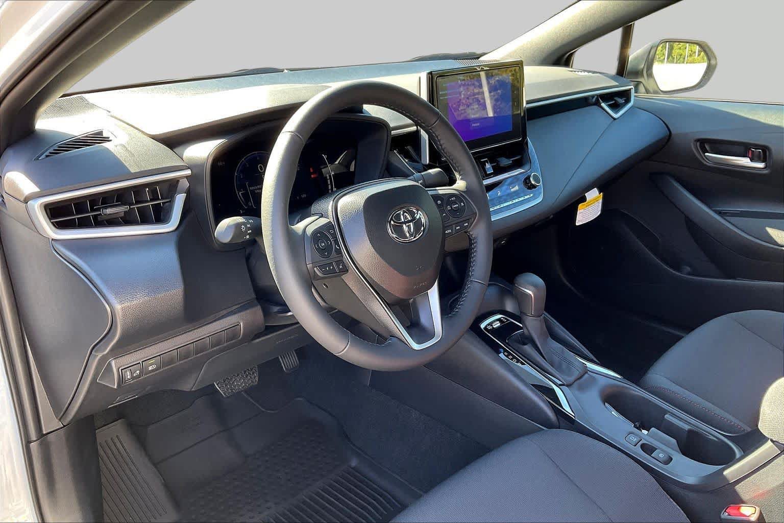 New 2027 Toyota Corolla SE FWD image 8