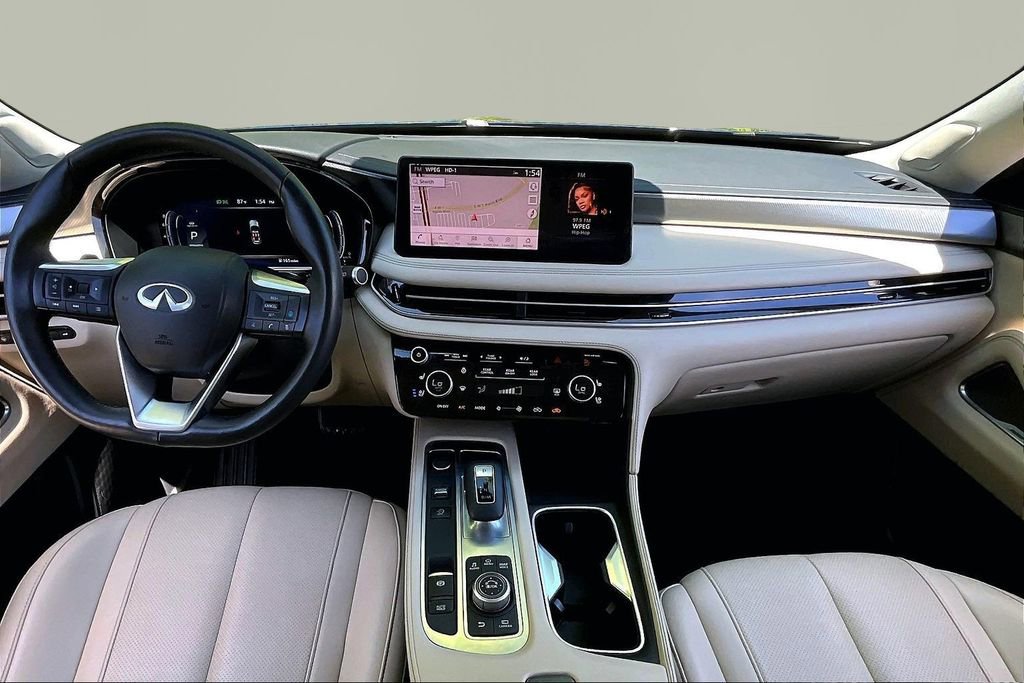 Used 2025 INFINITI QX60 Luxe image 8