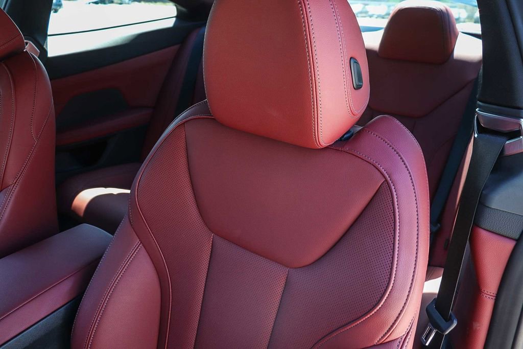 Used 2026 BMW 430i Coupe w/ M Sport Package RWD image 29