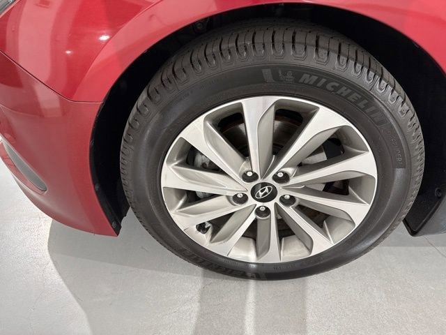 Used 2016 Hyundai Sonata Sport FWD image 4