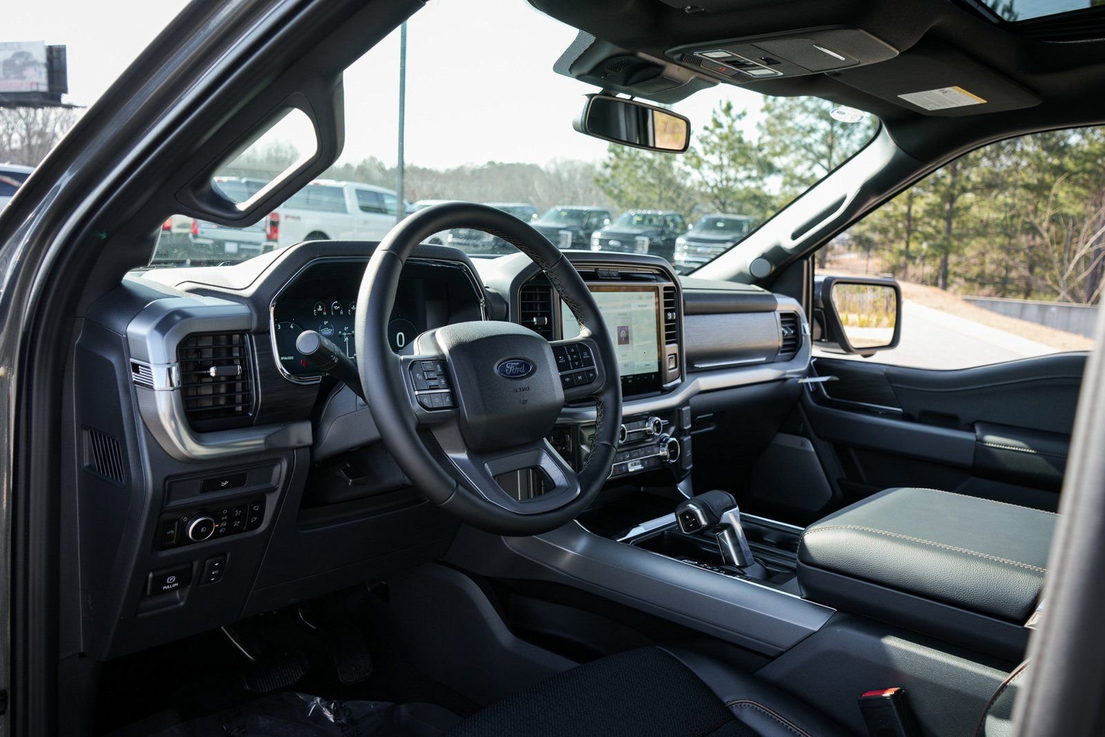 New 2026 Ford F150 Lariat w/ Equipment Group 501A Mid image 13