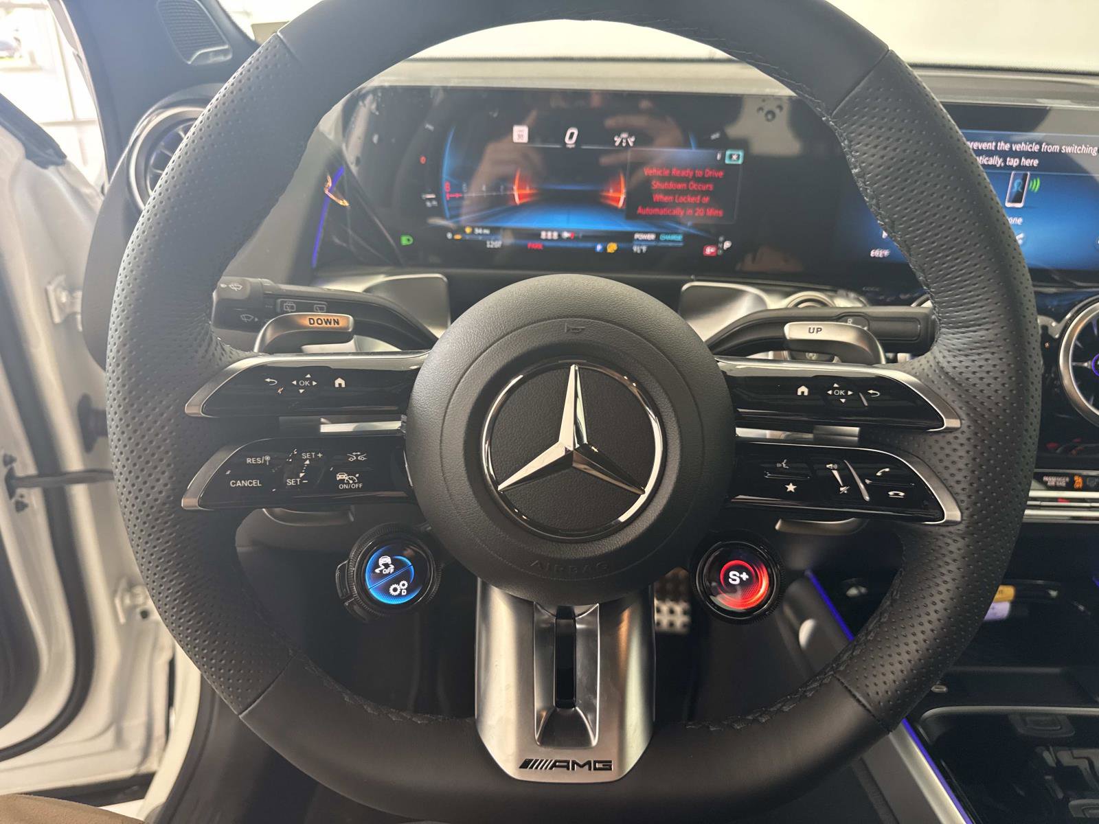 New 2026 Mercedes-Benz GLB 35 AMG 4MATIC image 30