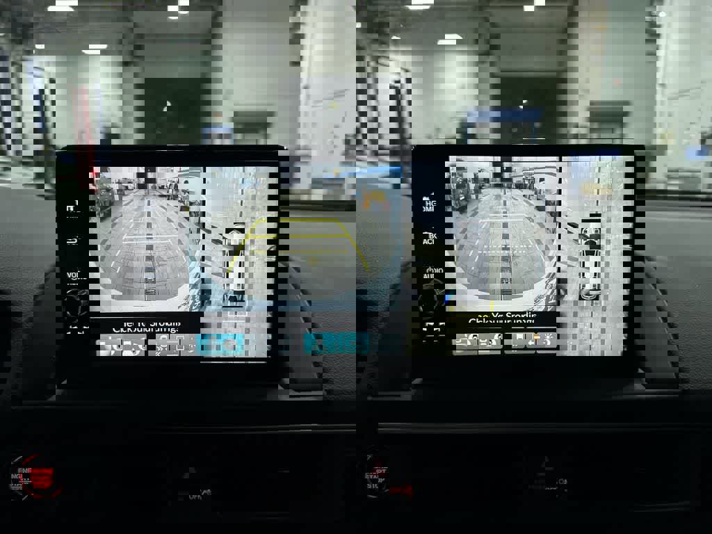 Used 2023 Honda Pilot Elite image 26