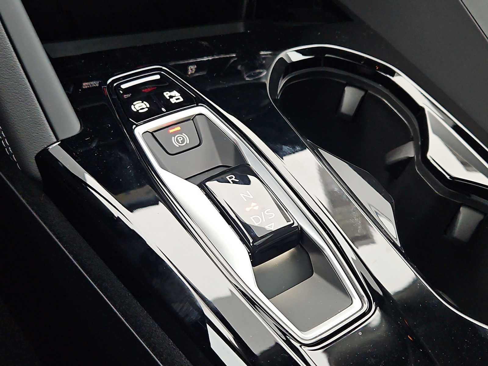 New 2025 Audi Q5 Premium Plus image 22