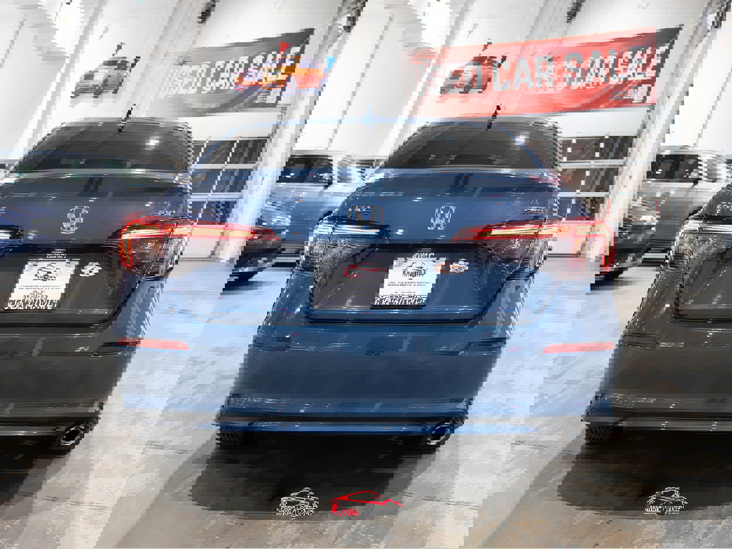 Used 2025 Honda Civic Sport image 6