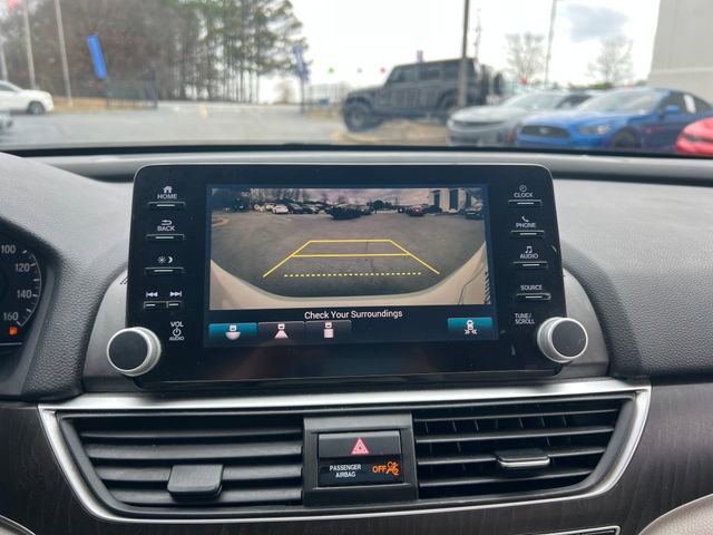 Used 2018 Honda Accord EX image 24