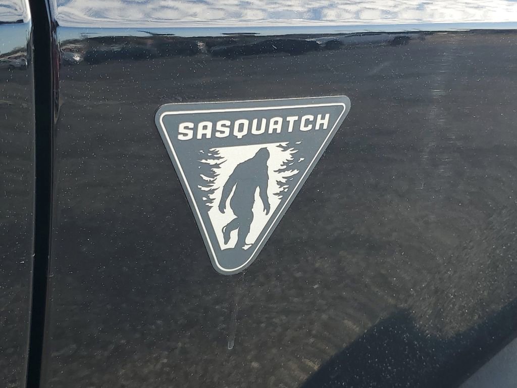 Used 2022 Ford Bronco 4-Door w/ Sasquatch Package image 28