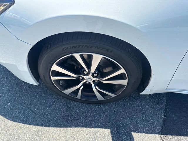 Used 2018 Nissan Maxima Platinum image 12