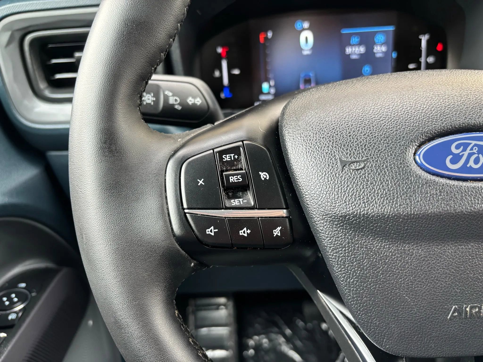 Used 2025 Ford Maverick XLT w/ XLT Luxury Package image 24