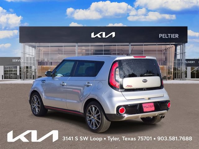 Used 2018 Kia Soul ! FWD image 4