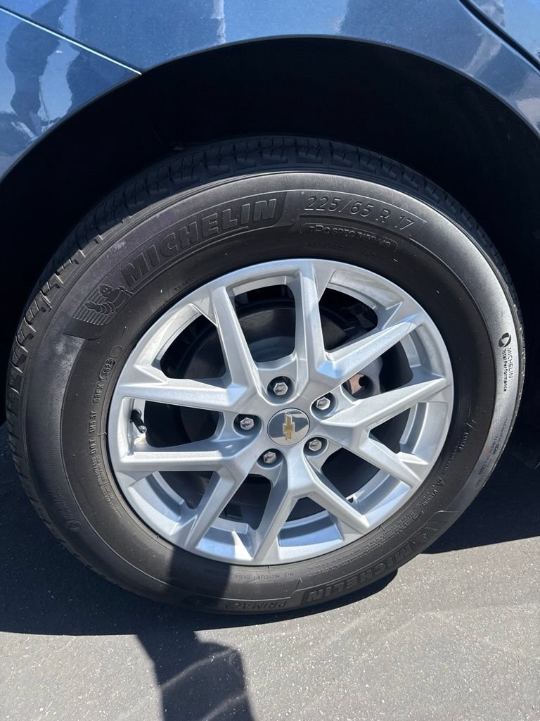 Used 2024 Chevrolet Equinox LS w/ LS Convenience Package FWD image 34