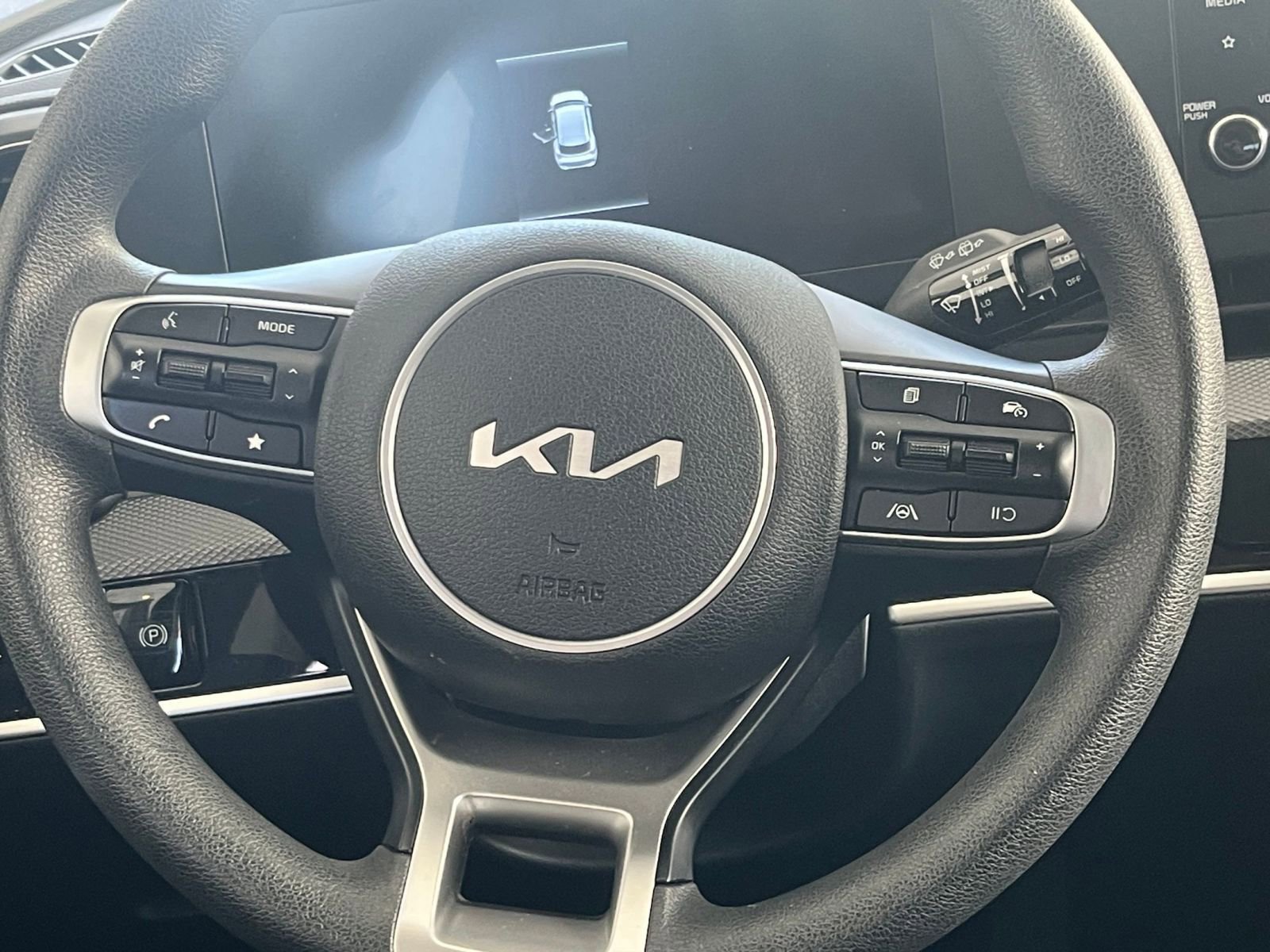 Used 2025 Kia Sportage LX image 27