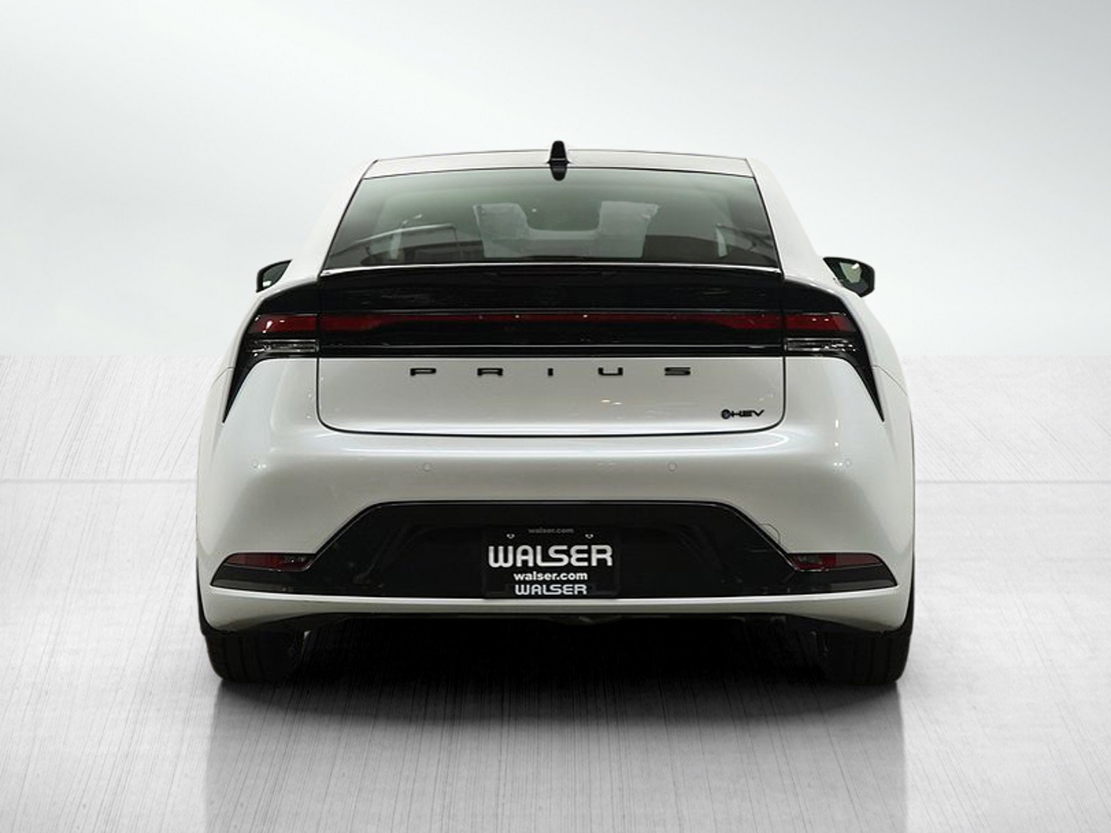 Used 2025 Toyota Prius Nightshade image 6