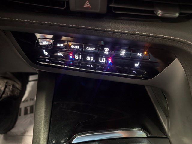 Used 2023 Buick Envision Preferred AWD/4WD image 24