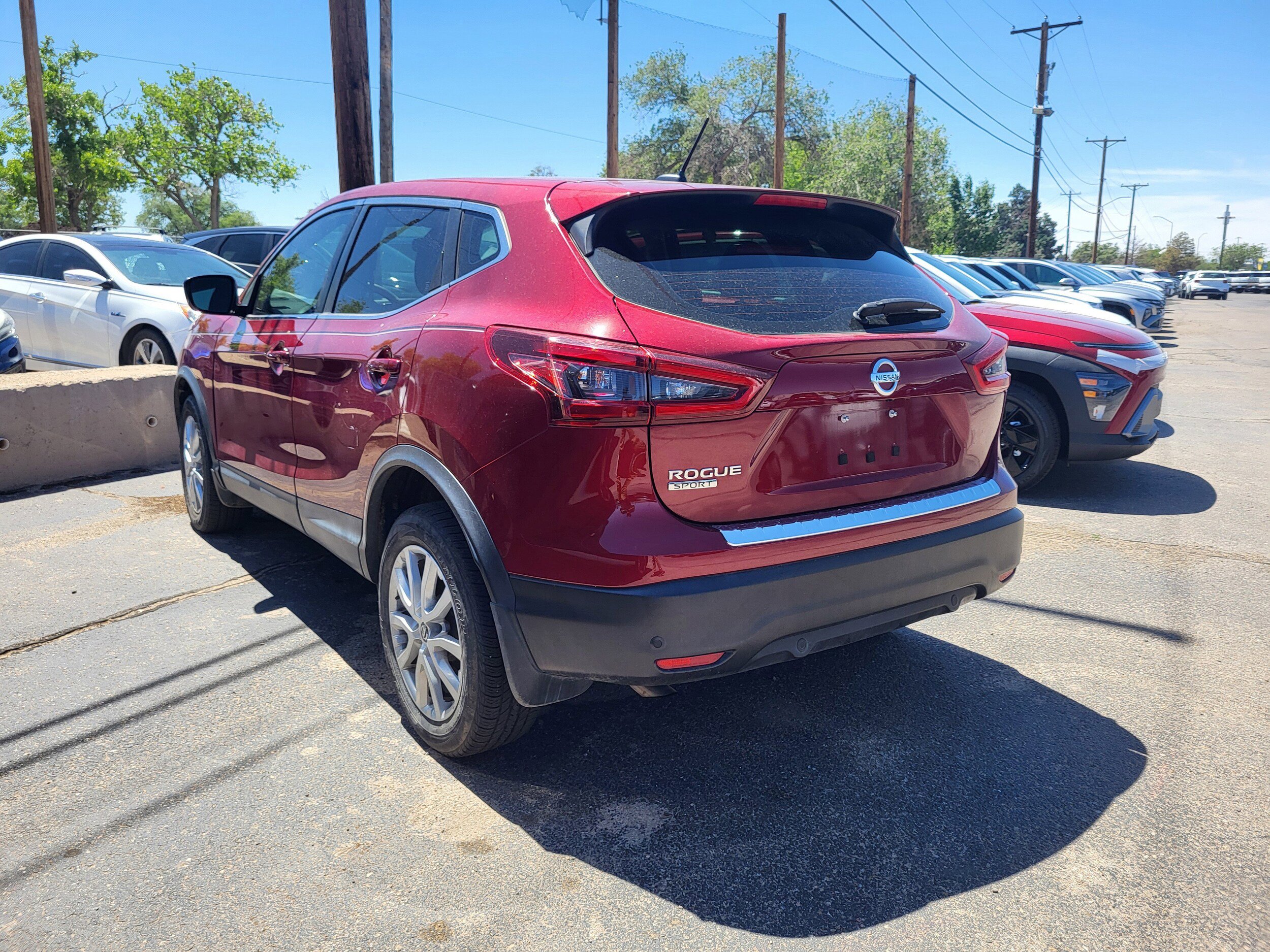 Used 2020 Nissan Rogue Sport S w/ Appearance Package FWD image 30