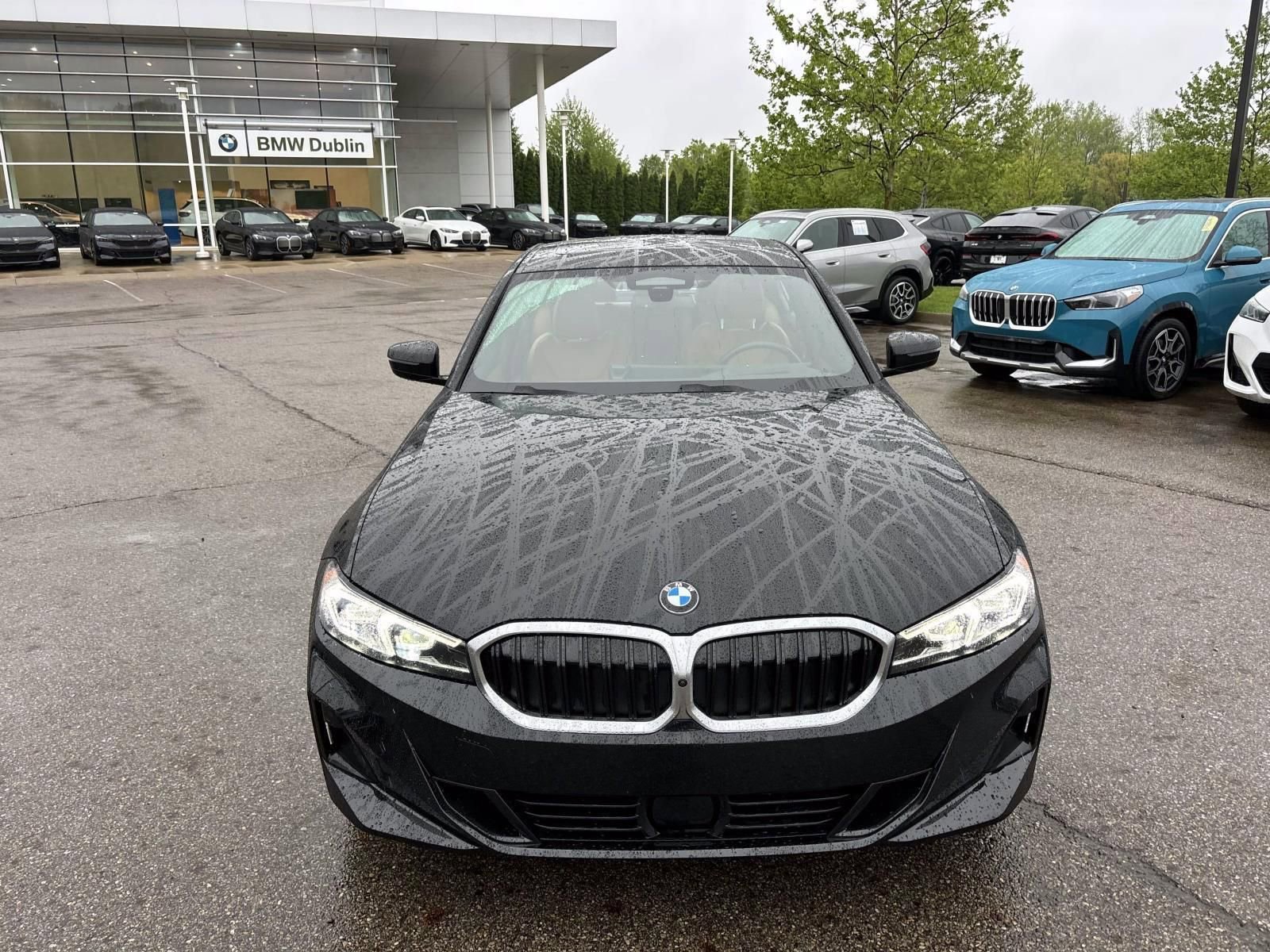 Used 2023 BMW 330i xDrive Sedan w/ Premium Package AWD/4WD image 2